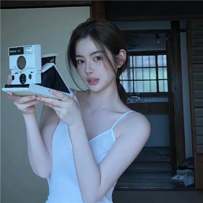 背后有人